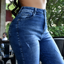 Cargar imagen en el visor de la galería, MOM JEANS TIRO ALTO MUJER 1249
